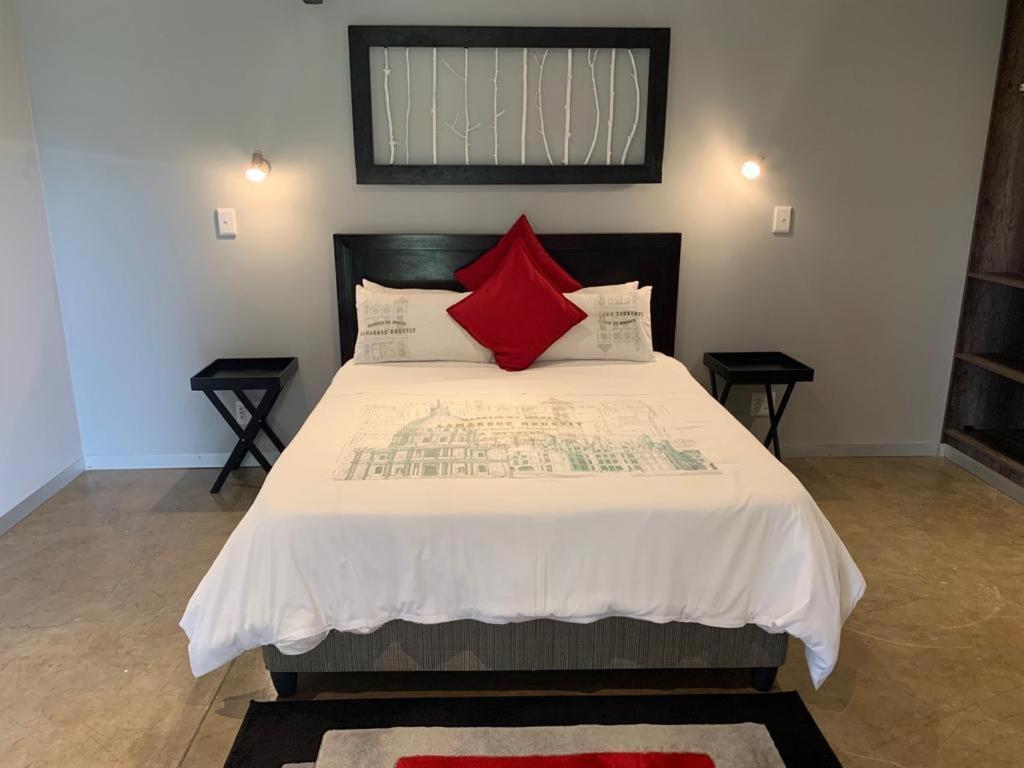 Mokoya Lodge Hekpoort ภายนอก รูปภาพ